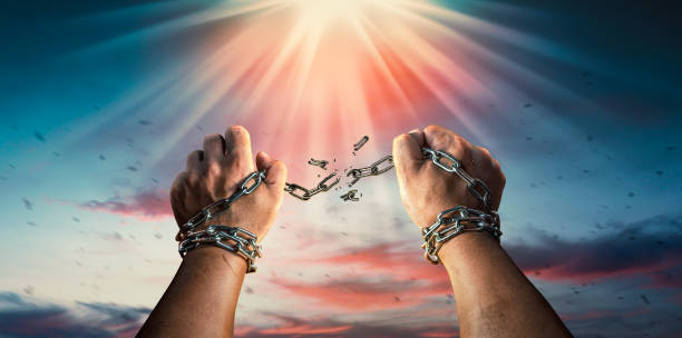 35 Bible Verses for Breaking Chains Spiritually